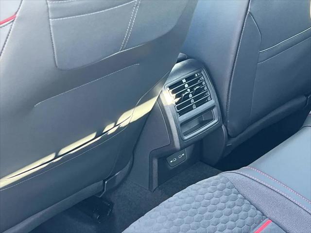 2026 Volkswagen Golf GTI SE