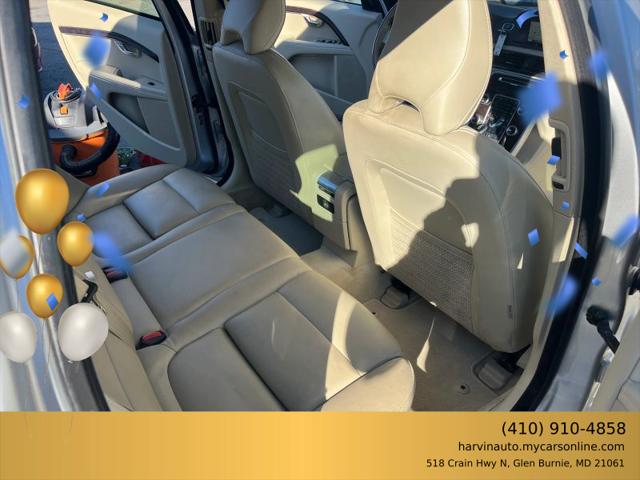 2016 Volvo XC70 T5 Drive-E Premier
