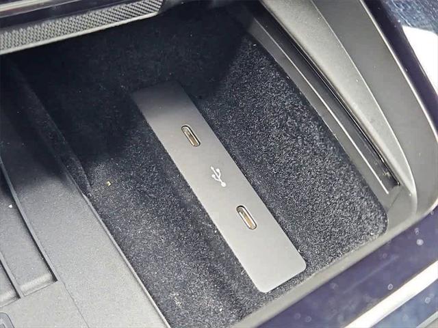 2024 Porsche Cayenne E-Hybrid Turbo
