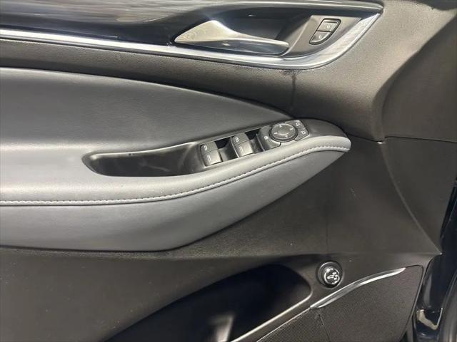 2024 Buick Enclave Essence FWD