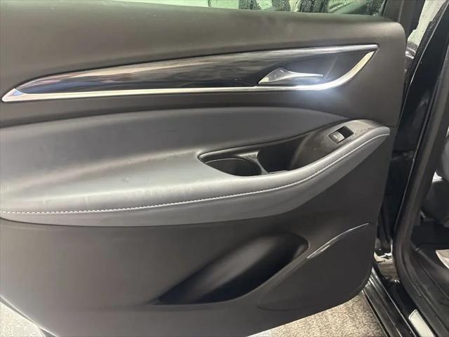 2024 Buick Enclave Essence FWD