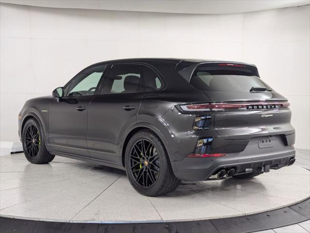 2026 Porsche Cayenne E-Hybrid Unknown