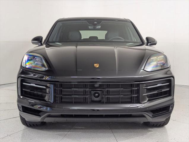 2026 Porsche Cayenne E-Hybrid Unknown