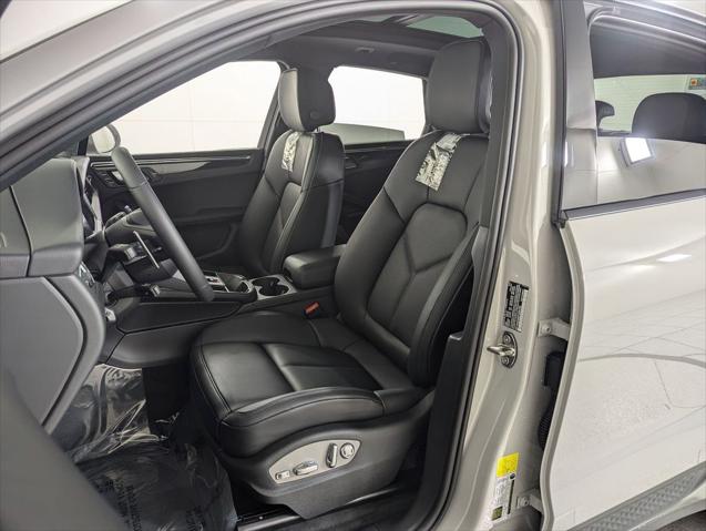 2026 Porsche Macan Unknown