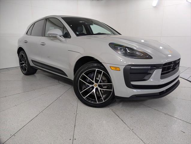 2026 Porsche Macan Unknown