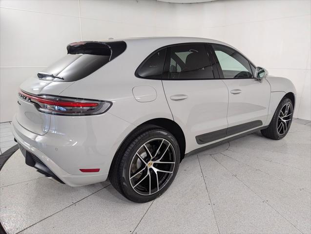 2026 Porsche Macan Unknown