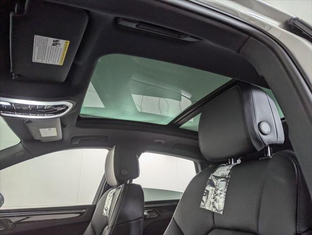 2026 Porsche Macan Unknown