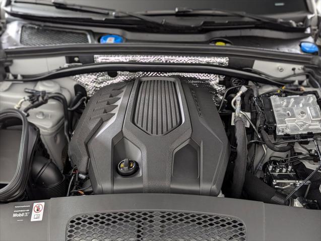 2026 Porsche Macan Unknown