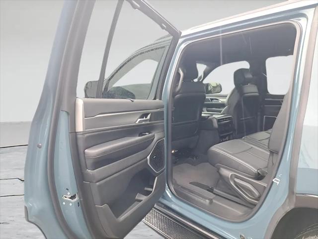 2026 Jeep Grand Wagoneer Limited Altitude 4x4