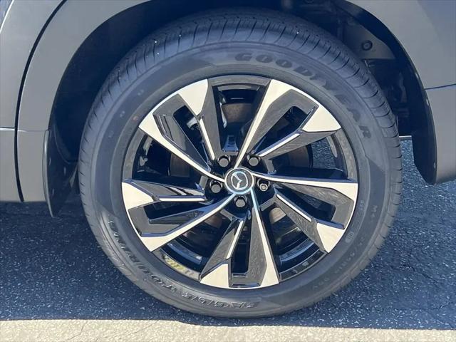 2026 Mazda CX-50 Hybrid Premium Plus