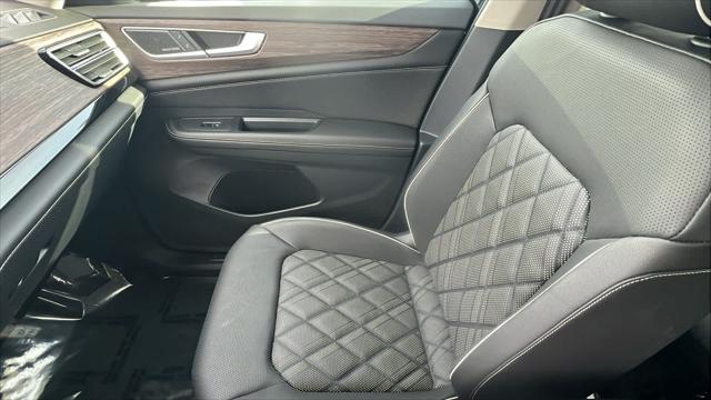 2026 Volkswagen Atlas SEL Premium R-Line
