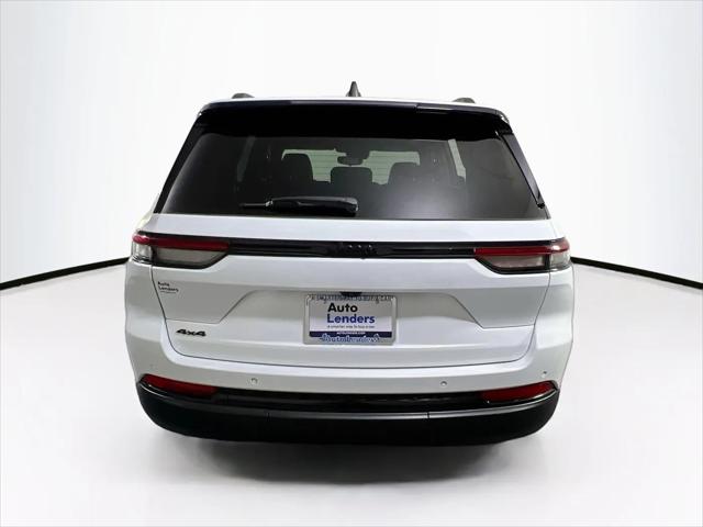2023 Jeep Grand Cherokee Altitude 4x4