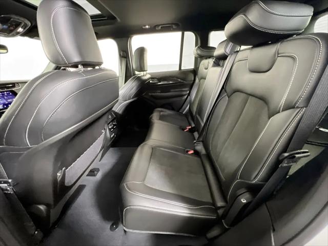 2023 Jeep Grand Cherokee Altitude 4x4