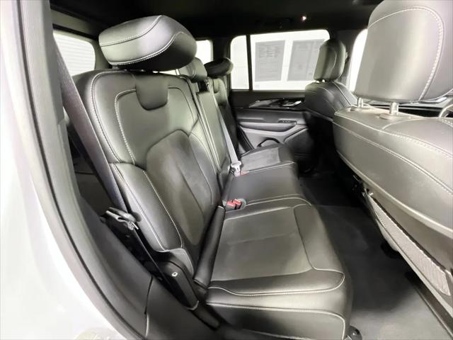 2023 Jeep Grand Cherokee Altitude 4x4