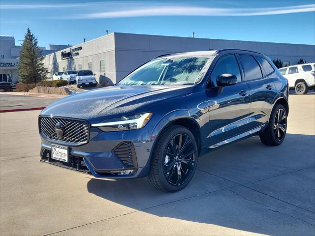 2026 Volvo XC60 B5 Ultra Black Edition