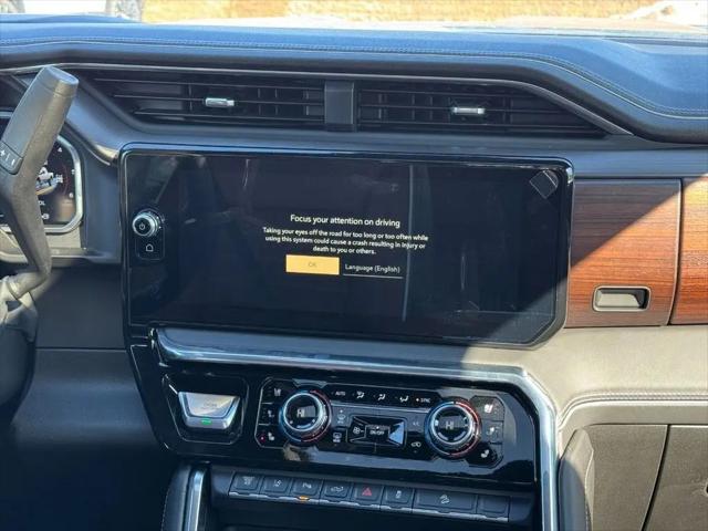 2026 GMC Sierra 2500HD Crew Cab, Standard Bed, Denali Ultimate, 4WD