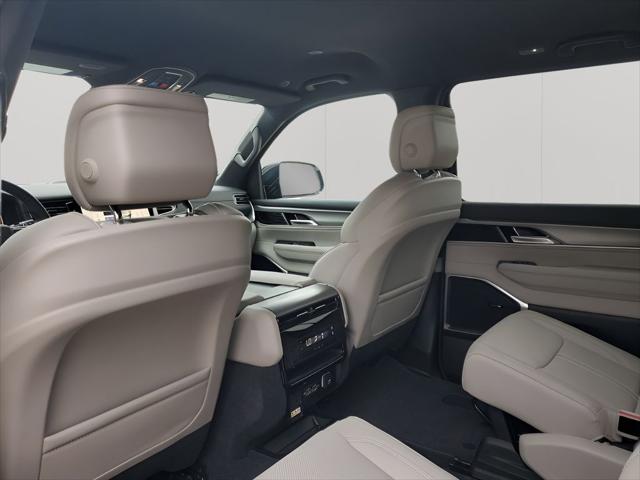 2026 Jeep Grand Wagoneer L 4x2