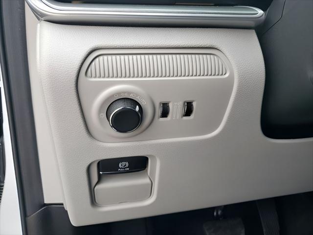 2026 Jeep Grand Wagoneer L 4x2