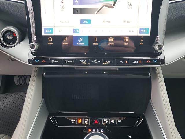 2026 Jeep Grand Wagoneer L 4x2