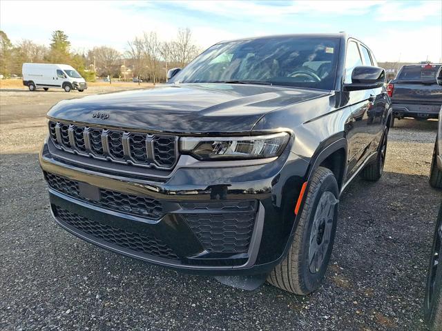 2026 Jeep Grand Cherokee Altitude 4x4