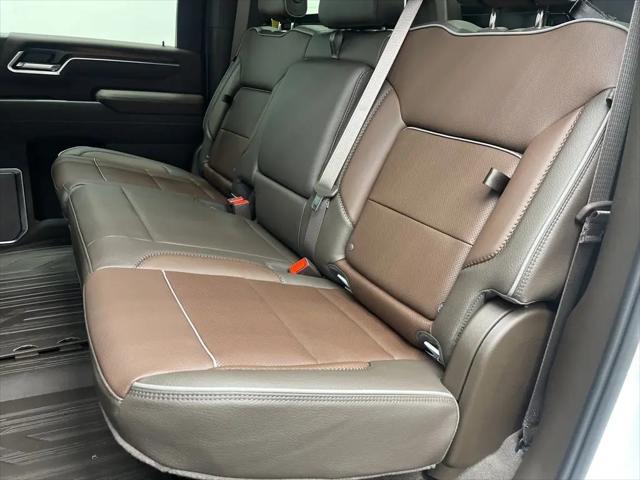 2026 GMC Sierra 2500HD Crew Cab, Standard Bed, Denali, 4WD