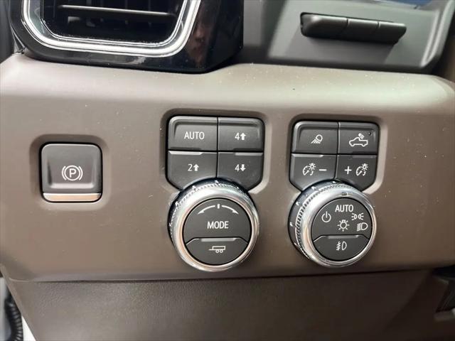 2026 GMC Sierra 2500HD Crew Cab, Standard Bed, Denali, 4WD