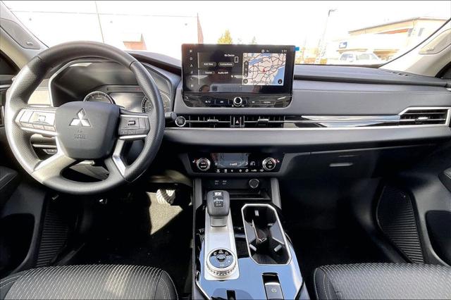 2026 Mitsubishi Outlander ES 1.5T S-AWC