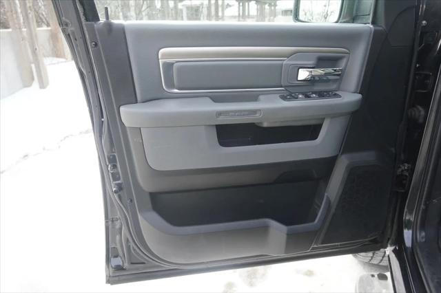 2019 Ram 1500 Classic Big Horn Crew Cab 4x4 5'7" Box