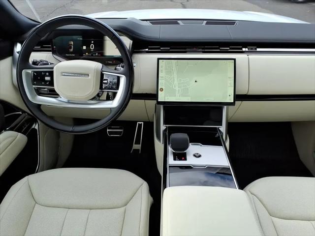2026 Land Rover Range Rover P530 SE