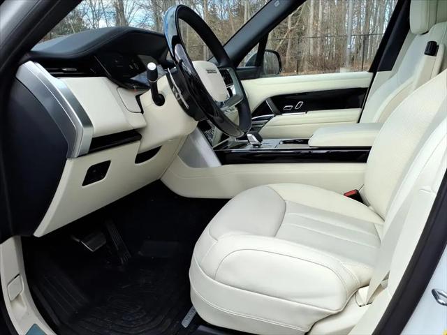 2026 Land Rover Range Rover P530 SE
