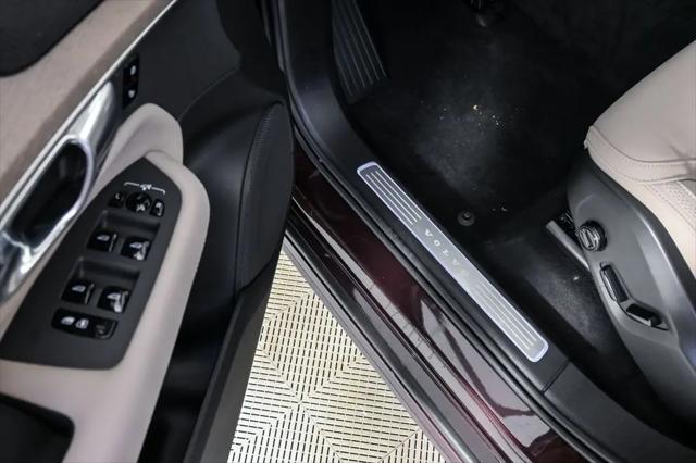2026 Volvo XC90 Plus, B6 AWD Gas (mild hybrid), Gasoline, Bright, 6 Seats
