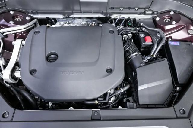 2026 Volvo XC90 Plus, B6 AWD Gas (mild hybrid), Gasoline, Bright, 6 Seats