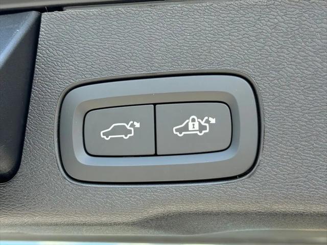 2026 Volvo XC60 Plug-In Hybrid Core, T8 AWD Electric/Gasoline, Dark
