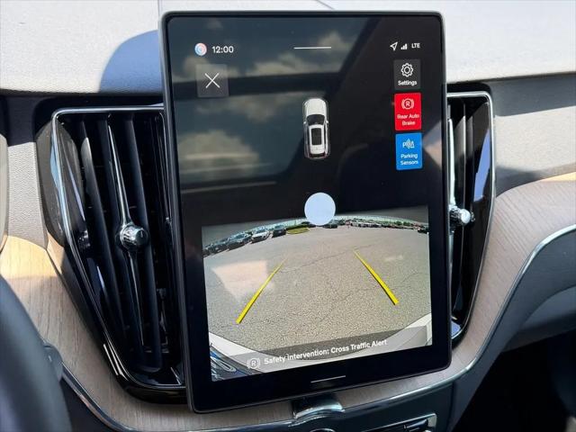 2026 Volvo XC60 Plug-In Hybrid Core, T8 AWD Electric/Gasoline, Dark