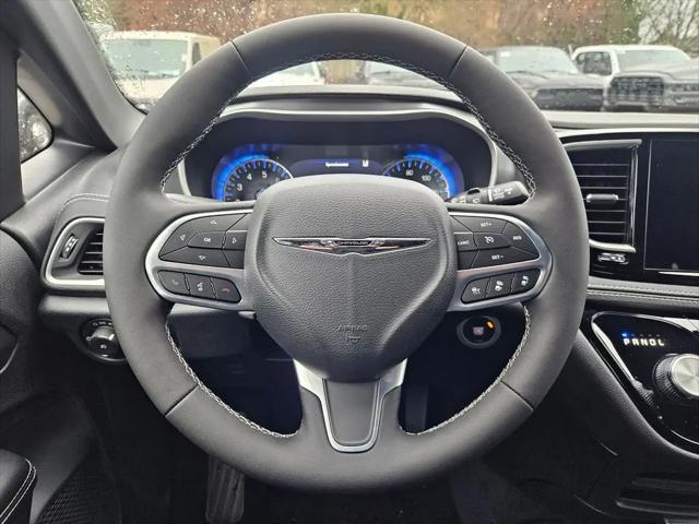 2026 Chrysler Pacifica Select AWD