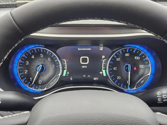 2026 Chrysler Pacifica Select AWD