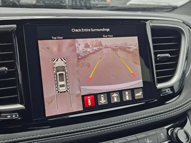2026 Chrysler Pacifica Select AWD