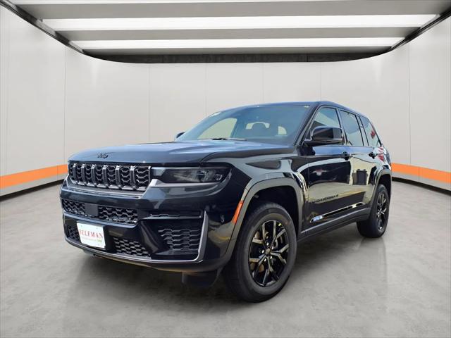 2026 Jeep Grand Cherokee Altitude 4x2