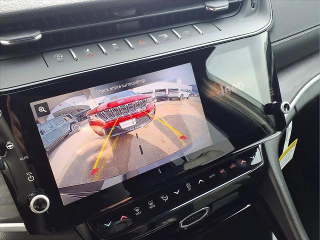 2026 Jeep Grand Cherokee Altitude 4x2