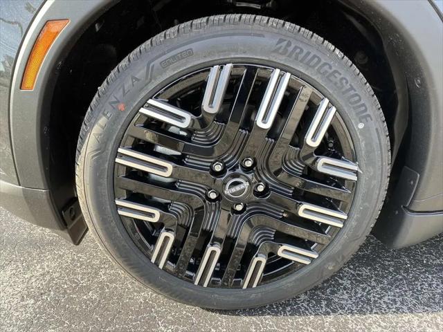 2026 Nissan LEAF PLATINUM+