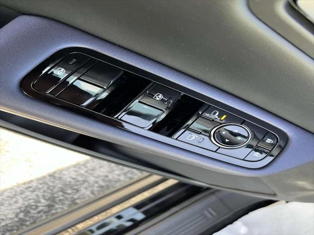 2026 Nissan LEAF PLATINUM+