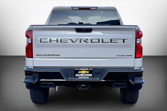 2026 Chevrolet Silverado 1500 4WD Crew Cab Short Bed Custom Trail Boss