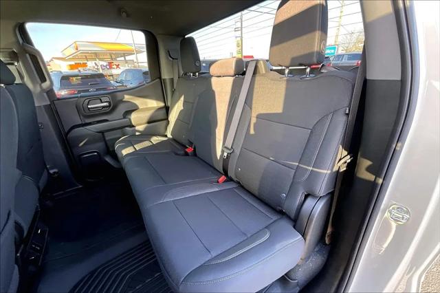 2026 Chevrolet Silverado 1500 4WD Crew Cab Short Bed Custom Trail Boss