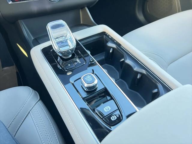2026 Volvo XC90 Plus, B6 AWD Gas (mild hybrid), Gasoline, Bright, 7 Seats