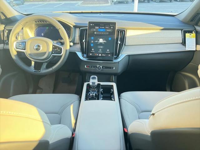 2026 Volvo XC90 Plus, B6 AWD Gas (mild hybrid), Gasoline, Bright, 7 Seats