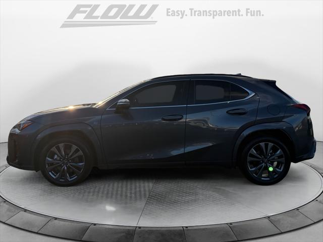 2025 Lexus 300 F SPORT Design