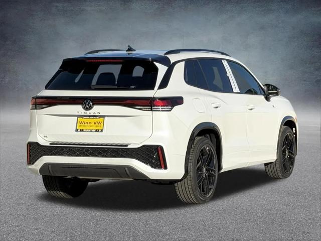 2026 Volkswagen Tiguan SE R-Line Black