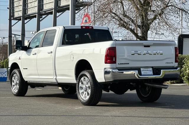2026 Ram 3500 Laramie Crew Cab 4x4 8' Box