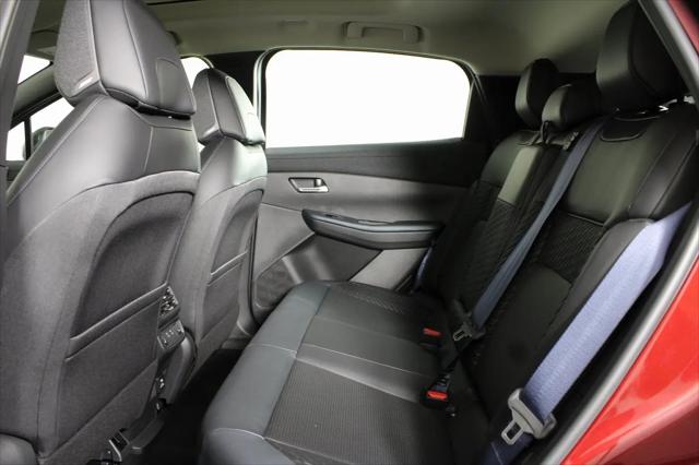 2026 Nissan LEAF PLATINUM+