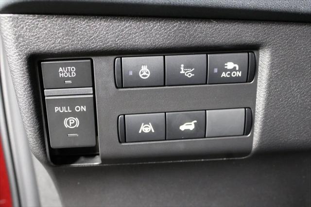 2026 Nissan LEAF PLATINUM+